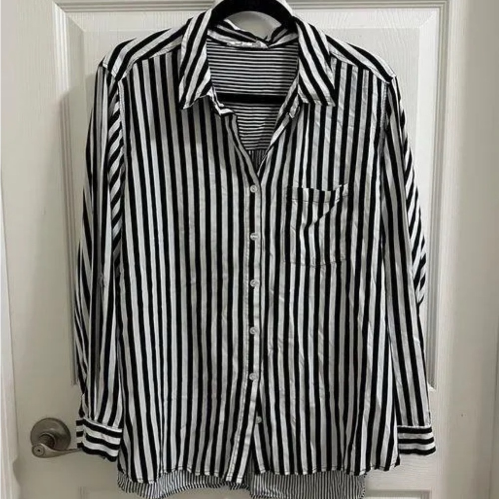 Jane and Delancey White and Black Striped Button down Long sleeve blouse size 2X